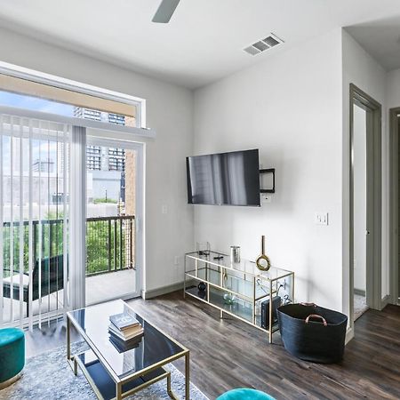 Luxury Apartment With King Bed And Pool And Free Parking 4 Houston Exterior foto